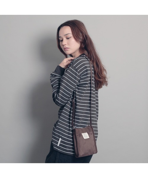 CONVERSE（コンバース）の「【CONVERSE/コンバース】CORDUROY MINI SHOULDER BAG　コーデュロイミニショルダーバッグ（ショルダーバッグ・レディース・オフホワイト/ブラック/ライトブラウン・FREE）」の11枚目の写真