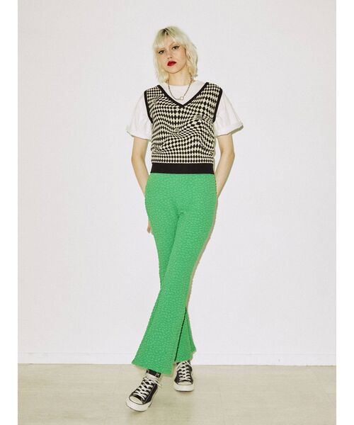 jouetie（ジュエティ）の「クレープフレアパンツ（その他パンツ・レディース・オフホワイト/ブラック/グリーン/ブルー・MEDIUM）」の14枚目の写真