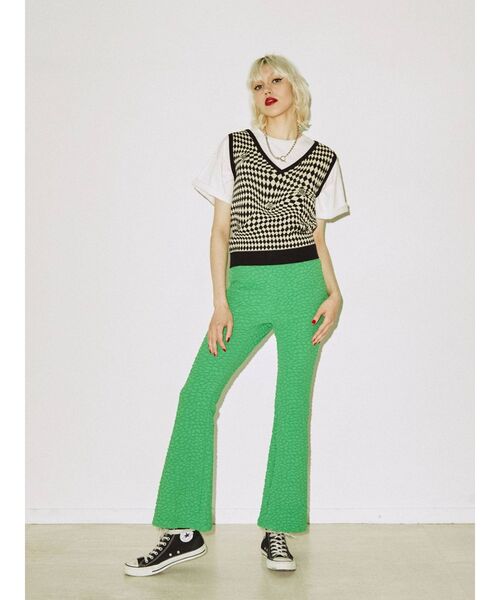 jouetie（ジュエティ）の「クレープフレアパンツ（その他パンツ・レディース・オフホワイト/ブラック/グリーン/ブルー・MEDIUM）」の5枚目の写真