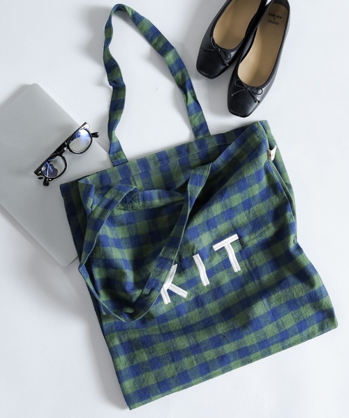 CALIFORNIA OUTFITTERS(カリフォルニア アウトフィッターズ)の「起毛仕切りロゴトート(トートバッグ・レディース・チャコールグレー/ピンク/グレー系その他/ナチュラル/ベージュ系その他/ブルー系その他/コーラルピンク/ネイビー系・ONE SIZE)」の6枚目の写真