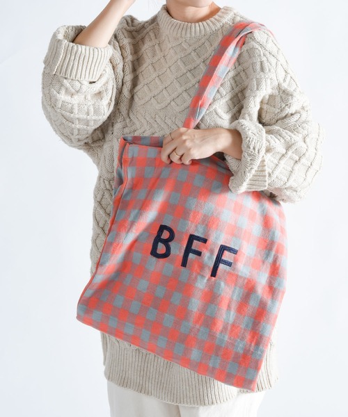 CALIFORNIA OUTFITTERS(カリフォルニア アウトフィッターズ)の「起毛仕切りロゴトート(トートバッグ・レディース・チャコールグレー/ピンク/グレー系その他/ナチュラル/ベージュ系その他/ブルー系その他/コーラルピンク/ネイビー系・ONE SIZE)」の8枚目の写真