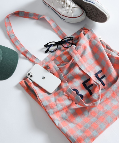 CALIFORNIA OUTFITTERS(カリフォルニア アウトフィッターズ)の「起毛仕切りロゴトート(トートバッグ・レディース・チャコールグレー/ピンク/グレー系その他/ナチュラル/ベージュ系その他/ブルー系その他/コーラルピンク/ネイビー系・ONE SIZE)」の18枚目の写真