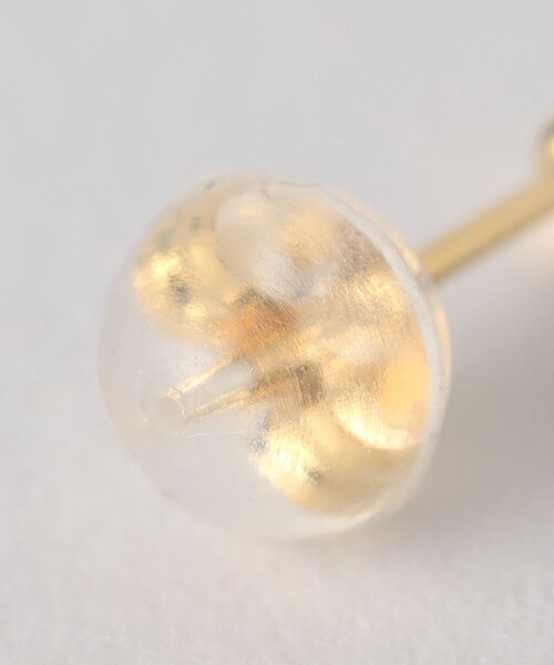 BEAUTY&YOUTH UNITED ARROWS(ビューティーアンドユースユナイテッドアローズ)の「K18 メタルボール ピアス/2mm/1P(ピアス(片耳用)・レディース・ゴールド・FREE)」の4枚目の写真