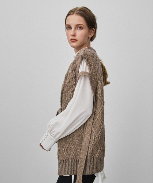 PUBLIC TOKYO(パブリックトウキョウ)の「パターンミックスニットジレベスト(ニット/セーター・レディース・ベージュ/その他2・FREE)」の13枚目の写真