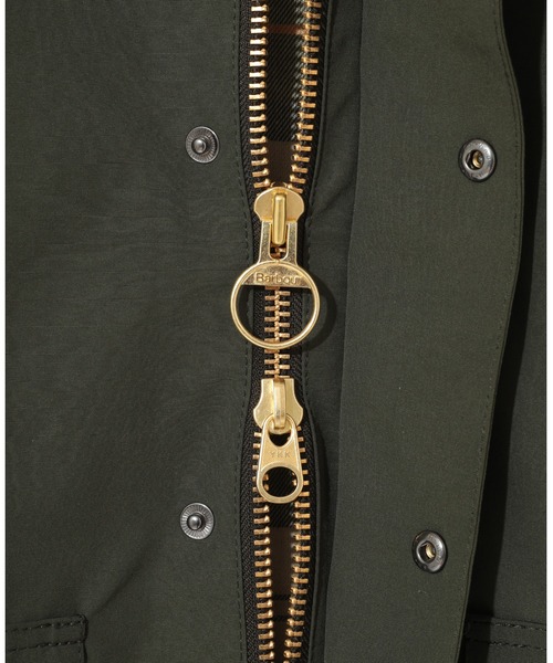 Barbour（バブアー）の「【BURGHLEY / バーレー】２レイヤー ロングコート（スリム フィット）（ステンカラーコート・メンズ・グリーン/ネイビー・34/40/38/36/42/44）」の11枚目の写真