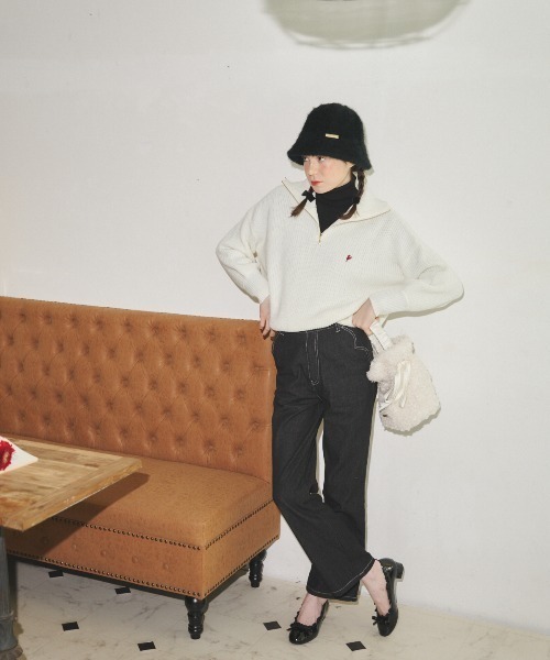 MIRO AMURETTE（ミロアミュレット）の「ceur straight denim/ハートポケットデニム（デニムパンツ・レディース・ブラック・SMALL/MEDIUM）」の10枚目の写真