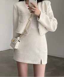 by muni:r（バイ ムニール）の「ノーカラーツイードジャケット+スリットツイードスカート（ワンピース）」