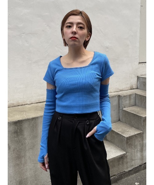 ENVYM（アンビー）の「ＥロゴスリーブカットＴＯＰＳ（Tシャツ/カットソー・レディース・ブラック/ブルー/ホワイト・FREE）」の15枚目の写真