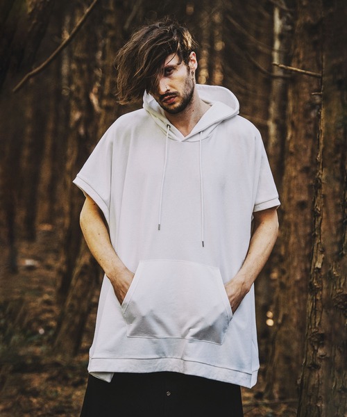 NO ID.（ノーアイディ）の「【NO ID.】Dolman Sleeve Hooded Poncho / ドルマン スリーブ フード ポンチョ（ポンチョ・メンズ・ブラック/ホワイト/グリーン・ONE SIZE）」の17枚目の写真