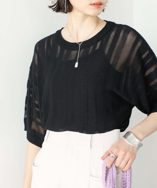 GeeRA(ジーラ)の「ジャカードストライプシアーニット(ニット/セーター・レディース・ピンク/ベージュ/ブラック・LARGE/MEDIUM)」の2枚目の写真