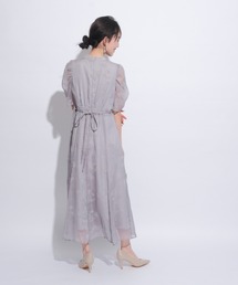 JUSGLITTY（ジャスグリッティー）の「5分袖フロッキープリント