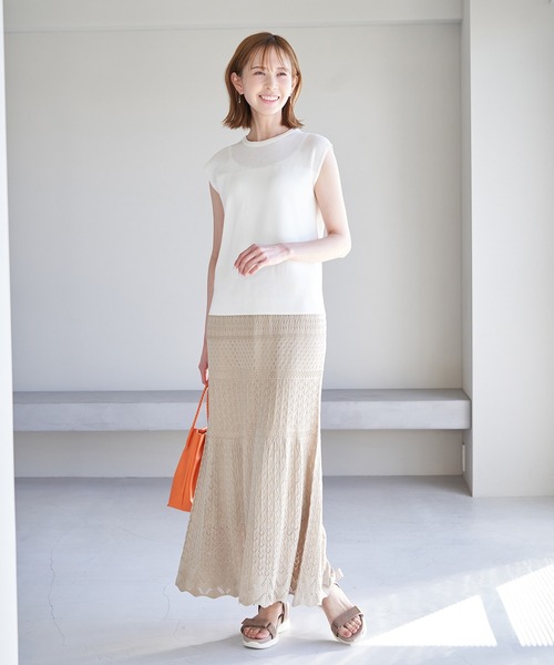 ROPE' PICNIC（ロペピクニック）の「Beauty knit/デコルテシアーゼロスリーブニットプルオーバー（ニット/セーター・レディース・ブラック/ホワイト系その他5/ブルー系その他4/オフホワイト/イエロー系その他・38）」の11枚目の写真