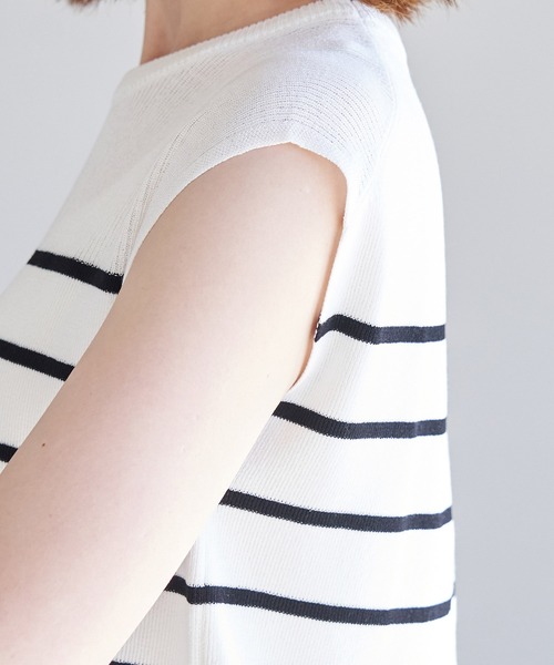 ROPE' PICNIC（ロペピクニック）の「Beauty knit/デコルテシアーゼロスリーブニットプルオーバー（ニット/セーター・レディース・ブラック/ホワイト系その他5/ブルー系その他4/オフホワイト/イエロー系その他・38）」の21枚目の写真