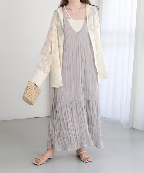 Bab（バブ）の「【低身長向けサイズあり】シワプリーツジャンパーワンピース（ジャンパースカート・レディース・アイボリー/モカ/ライトグレー/ブラック・S/M）」の18枚目の写真