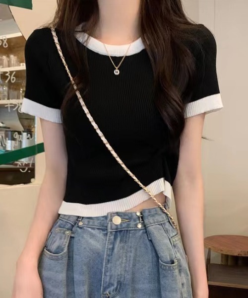 Sibra(シブラ)の「配色ニットトップス(Tシャツ/カットソー・レディース・ホワイト/ベージュ/ブラック・M)」の3枚目の写真