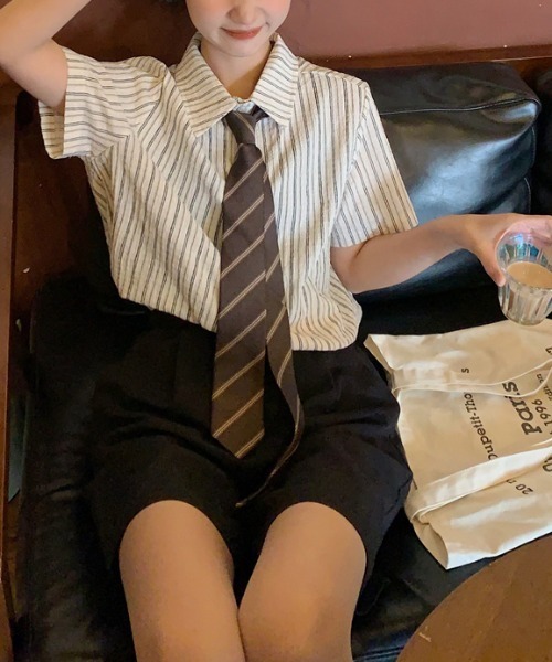 Vipoa(ヴィポア)の「French stripe casual shirt(シャツ/ブラウス・レディース・アイボリー・FREE)」の10枚目の写真