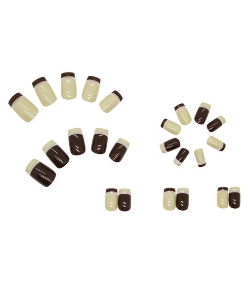 Doux Belle（ドゥーベル）の「ネイルチップ ネイル セルフネイル（ネイルシール/ネイルチップ・レディース・A/B/C/L/P/I/D/E/G/M/F/K/O/H/J/T/U/V/Q/R/S・FREE）」の8枚目の写真