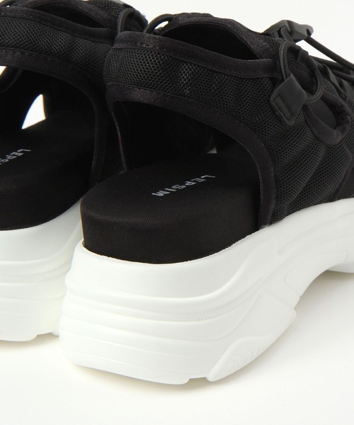 LEPSIM（レプシィム）の「厚底スニーカーサンダル　753492（サンダル・レディース・ブラック/アイボリー・MEDIUM/LARGE）」の8枚目の写真