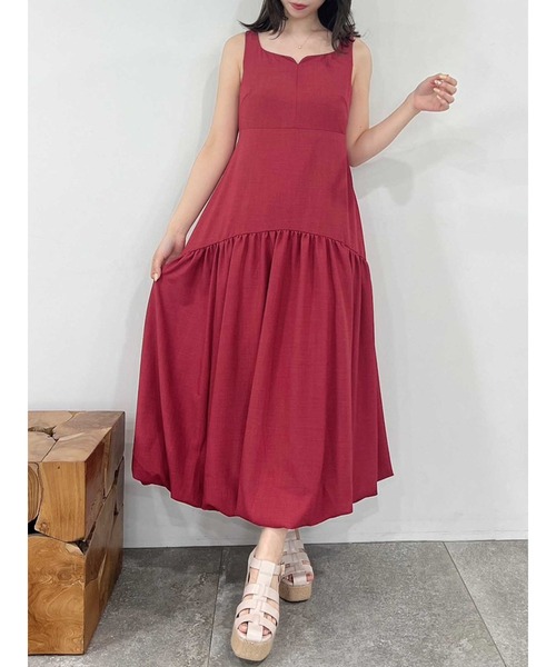 dazzlin（ダズリン）の「バルーンギャザーボリュームワンピース（ワンピース・レディース・レッド/ブラック/ベージュ・SMALL/MEDIUM）」の3枚目の写真