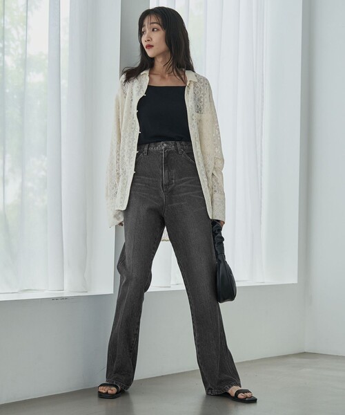 coen(コーエン)の「フレアデニムパンツ(デニムパンツ・レディース・ブラック/コバルトブルー・S/M/L)」の14枚目の写真