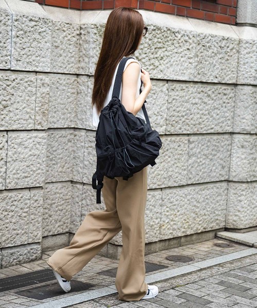 ANAP（アナップ）の「ナイロンドローコードリュック（バックパック/リュック・レディース・ブラック/ベージュ・FREE）」の6枚目の写真