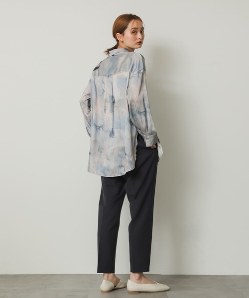 SENSE OF PLACE by URBAN RESEARCH(センスオブプレイスバイアーバンリサーチ)の「サテンルーズシャツ(シャツ/ブラウス・レディース・チャコールグレー/イエロー/ブルー系その他・ONE)」の10枚目の写真