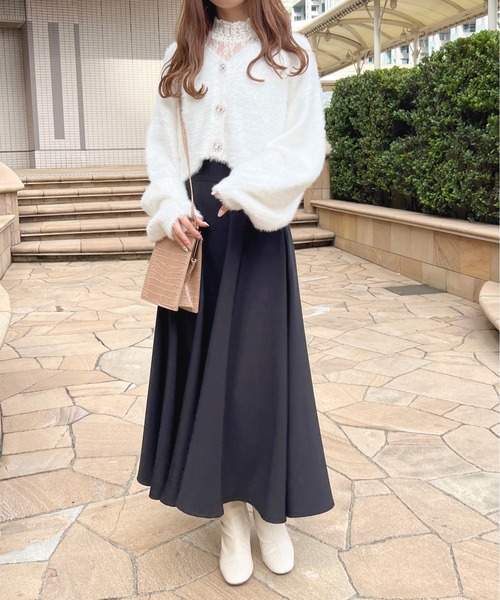 apres jour(アプレジュール)の「フェザーきらきらボタンカーディガン【ZOZOTOWN限定アイテム】(カーディガン/ボレロ・レディース・ブラック/ライトピンク/スモークピンク/ブルーグレー/ライトベージュ/オフホワイト・フリー/X-LARGE)」の11枚目の写真