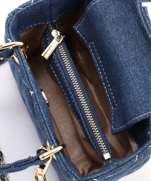 NATURAL BEAUTY BASIC（ナチュラルビューティーベーシック）の「◇【Oggi11月号掲載】タイニーレディバッグ（ショルダーバッグ・レディース・ブルー/ブラック/オフホワイト・ﾌﾘ-）」の18枚目の写真