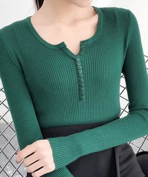 DiamondHearts（ダイヤモンドハーツ）の「フロントボタン　薄手Vネック長袖ニット（ニット/セーター）」