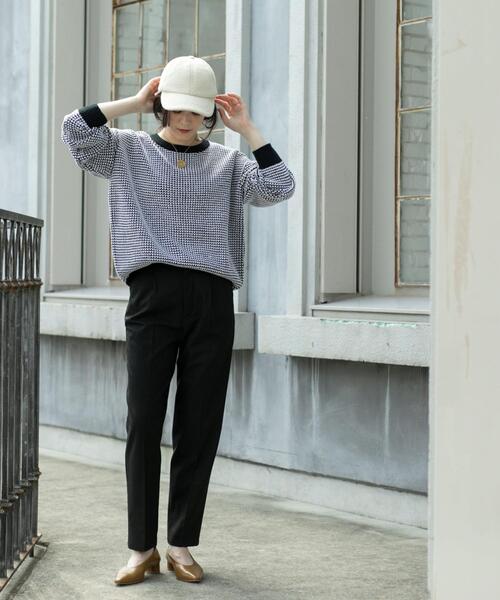 coen（コーエン）の「イージービューティーテーパードパンツ（WEB限定サイズ）（スラックス・レディース・ブラック/ベージュ/ダークグレー/モカ・S/L/M/XL）」の20枚目の写真