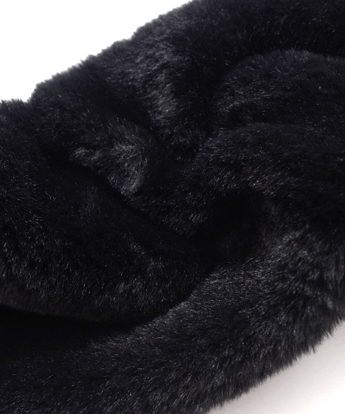 Arnold Palmer（アーノルドパーマー）の「フェイクファー ティペット（マフラー・レディース・ベージュ/ブラック/ブラウン・F）」の9枚目の写真