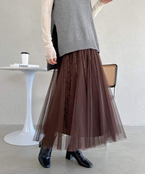 un+frame(アンフレーム)の「velour tulle long skirt/ベロアチュールロングスカート(スカート・レディース・ベージュ/ブラック/ブラウン・FREE)」の20枚目の写真