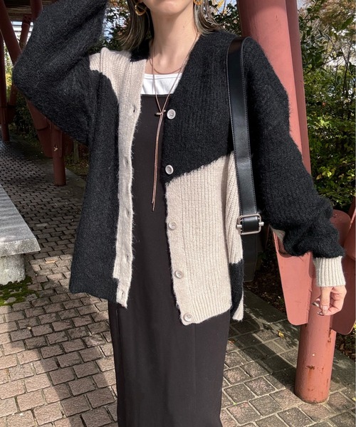 y/m by misato（イムバイミサト）の「バイカラーニットカーディガン（カーディガン/ボレロ・レディース・ブラック/アイボリー/グレー・FREE）」の5枚目の写真