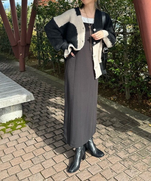 y/m by misato（イムバイミサト）の「バイカラーニットカーディガン（カーディガン/ボレロ・レディース・ブラック/アイボリー/グレー・FREE）」の12枚目の写真