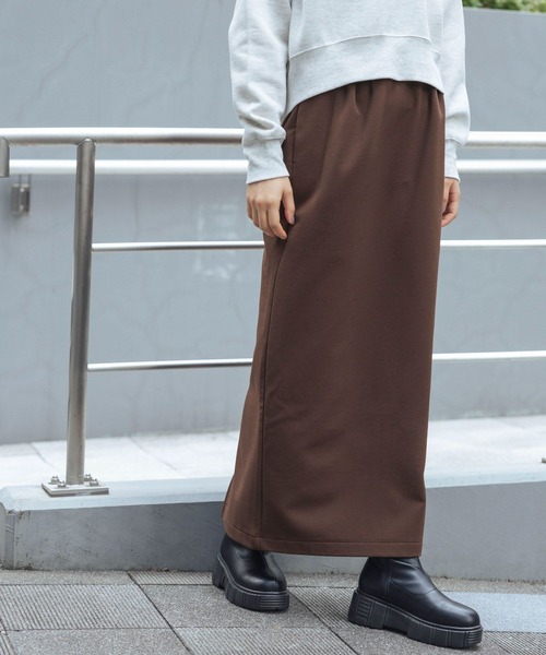 LAKOLE（ラコレ）の「起毛ジョーゼットナロースカート / 988121（スカート・レディース・アイボリー/ブラック/ブラウン・MEDIUM/SMALL）」の5枚目の写真