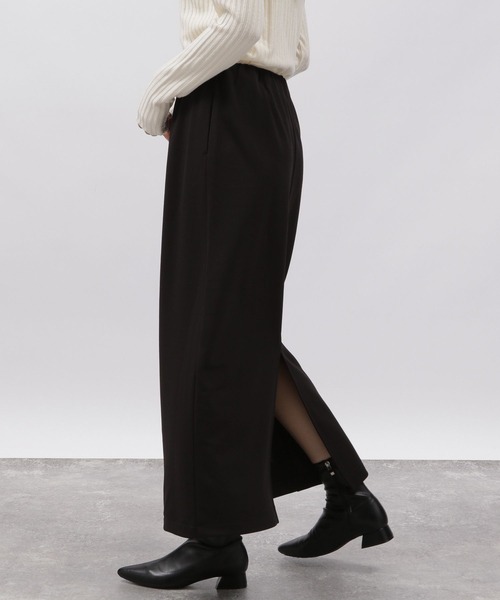 LAKOLE（ラコレ）の「起毛ジョーゼットナロースカート / 988121（スカート・レディース・アイボリー/ブラック/ブラウン・MEDIUM/SMALL）」の12枚目の写真