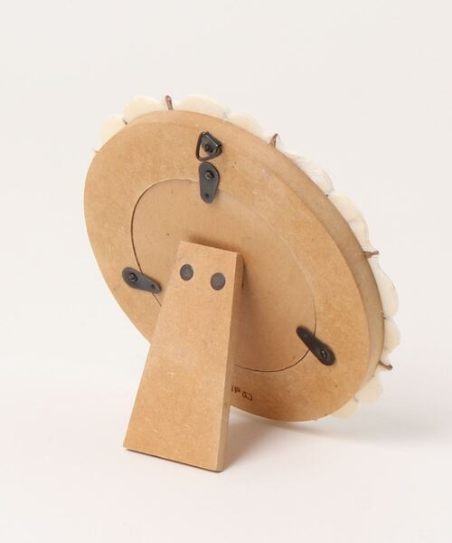 studio CLIP（スタディオクリップ）の「ボーン×ウッドラウンドフォトフレーム（フォトフレーム・レディース・その他2/その他1・FREE）」の3枚目の写真