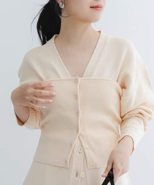 SATUR ベージュ Vネック セーター ボタン付き IRADOWL（アイラドール） ニット セーター 金具ボタンVネックニット