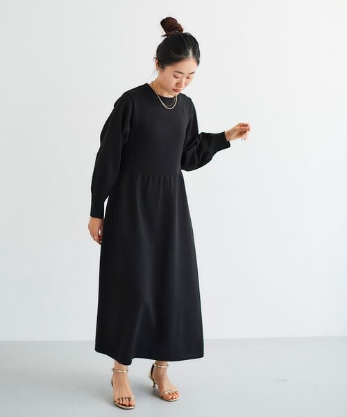 le.coeur blanc(ルクールブラン)の「フレアニットワンピース(ワンピース・レディース・アイボリー/ブラック・38)」の4枚目の写真