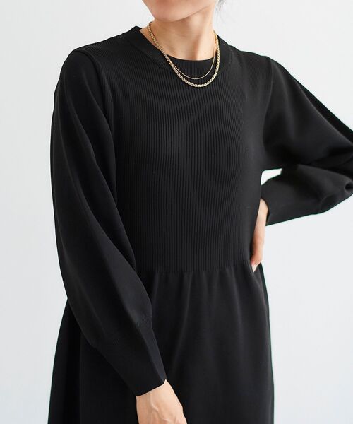 le.coeur blanc(ルクールブラン)の「フレアニットワンピース(ワンピース・レディース・アイボリー/ブラック・38)」の9枚目の写真