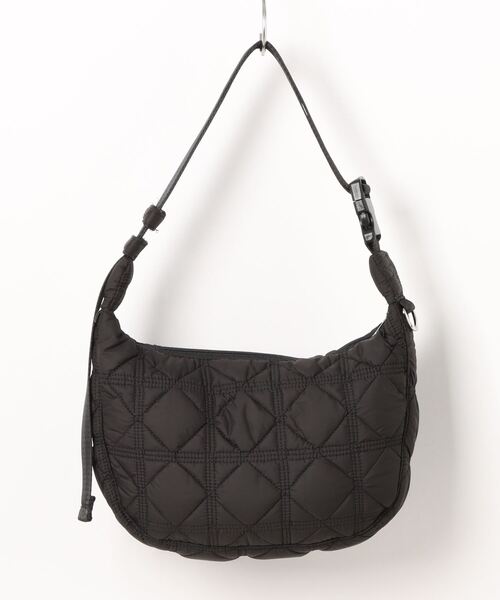 repipi armario（レピピ アルマリオ）の「ラウンドキルティングショルダー（ショルダーバッグ・キッズ・ホワイト/ブルー/ブラック・FREE）」の4枚目の写真