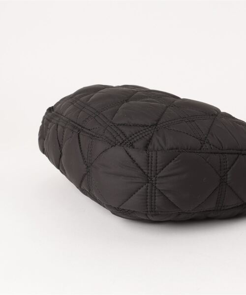 repipi armario（レピピ アルマリオ）の「ラウンドキルティングショルダー（ショルダーバッグ・キッズ・ホワイト/ブルー/ブラック・FREE）」の5枚目の写真