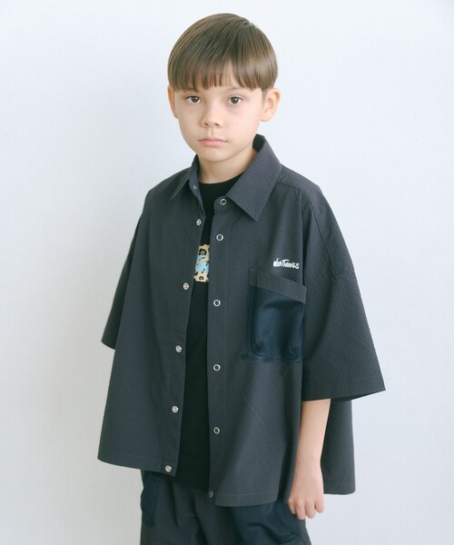 WILD THINGS（ワイルドシングス）の「【別注】＜WILD THINGS＞ショートスリーブ シャツ 140-160cm（シャツ/ブラウス・キッズ・ダークグリーン/ネイビー・L(160cm)/M(140-150cm)）」の2枚目の写真