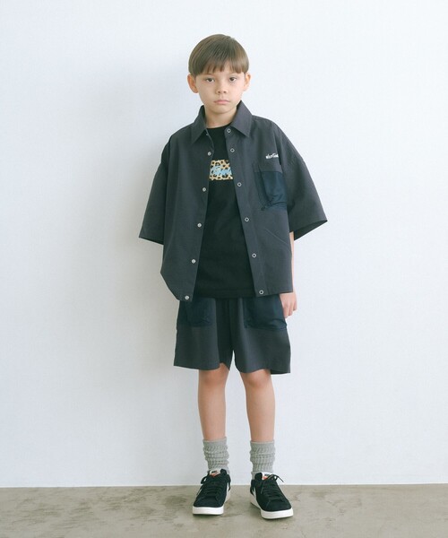 WILD THINGS（ワイルドシングス）の「【別注】＜WILD THINGS＞ショートスリーブ シャツ 140-160cm（シャツ/ブラウス・キッズ・ダークグリーン/ネイビー・L(160cm)/M(140-150cm)）」の4枚目の写真