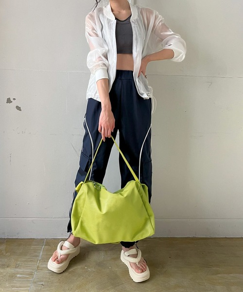 Jewelobe（ジュエローブ）の「シンセティックレザー2wayボリュームショルダーバッグ（ショルダーバッグ・レディース・ピンク/オフホワイト/ブラック/グリーン・FREE）」の19枚目の写真