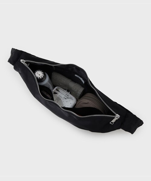 tk.TAKEO KIKUCHI（ティーケータケオキクチ）の「◆ドロストショルダーバッグ（ショルダーバッグ・メンズ・ブラック系/ブラック/シルバー系・00）」の22枚目の写真