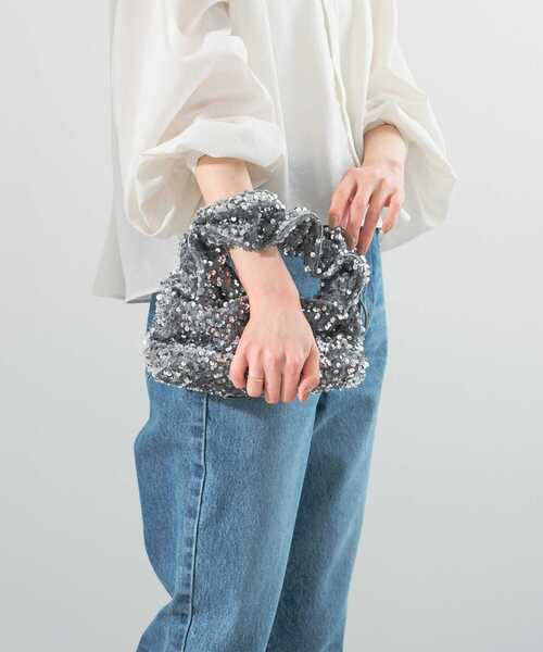 URBAN RESEARCH ROSSO WOMEN（アーバンリサーチ　ロッソ）の「2WAYグリッターバッグ（ハンドバッグ・レディース・シルバー/ブラック・-）」の2枚目の写真