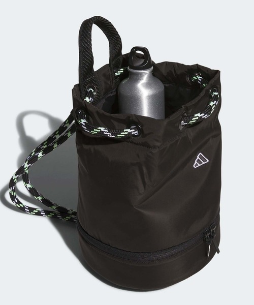 adidas（アディダス）の「軽量 ショルダー ラウンドバッグ【adidas