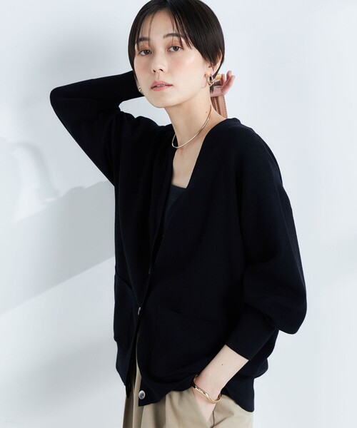 NOLLEY’S Sophi（ノーリーズソフィ）の「《手洗い可能》片畦Vネックカーディガン（ニット/セーター・レディース・ダークネイビー/イエロー/オフホワイト・38）」の21枚目の写真