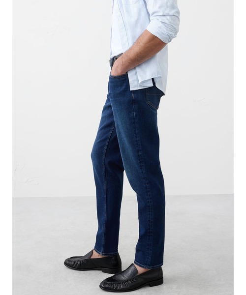 BANANA REPUBLIC FACTORY STORE(バナナリパブリック ファクトリーストア)の「BANANA REPUBLIC FACTORY STORE アスレチックトラベルジーンズ(デニムパンツ・メンズ・ライトブルー/インディゴブルー/ブルー/ライトインディゴブルー/ブルー系その他/ブルー系その他2/ブルー系その他3・29/30/30/30/31/30/32/30/28/30/34/30/33/30)」の12枚目の写真